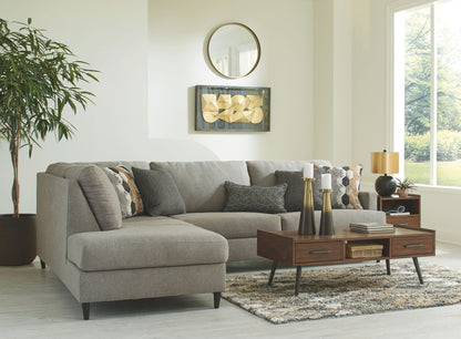 Santasia Sectional