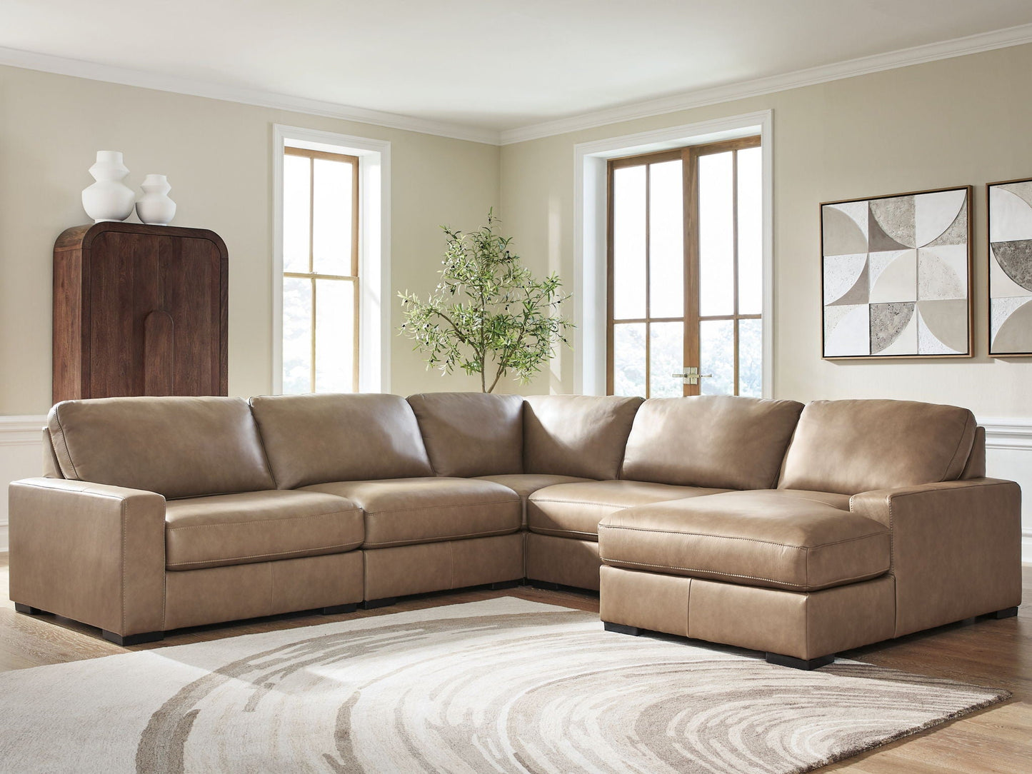 Veronella Sectional