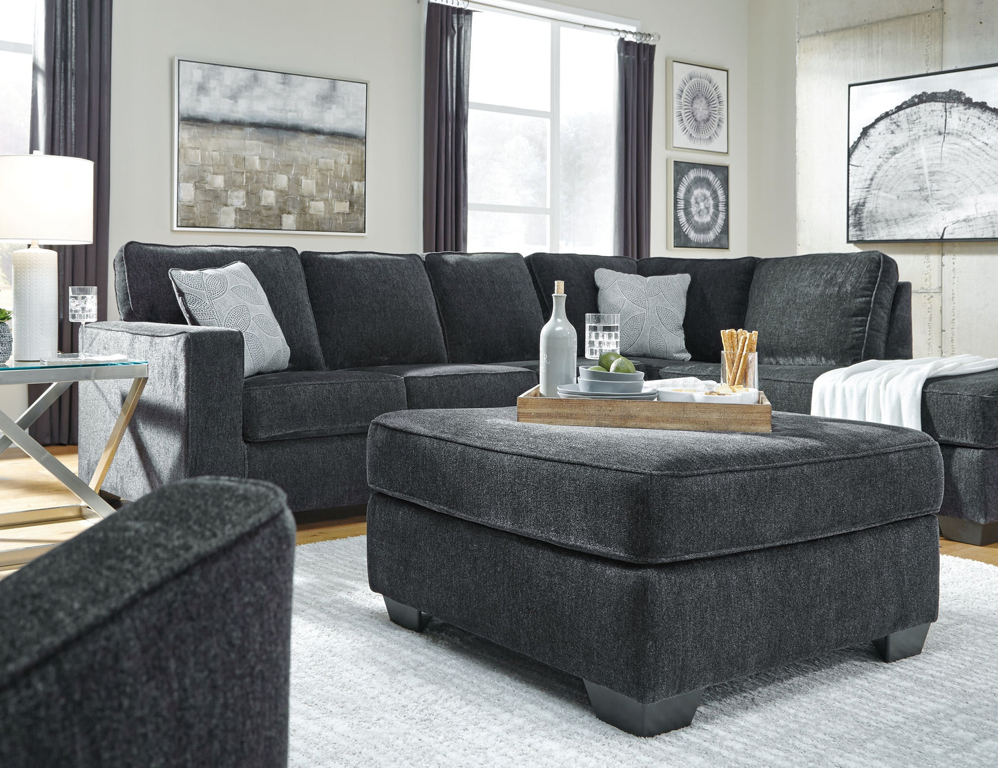 Altari Sectional
