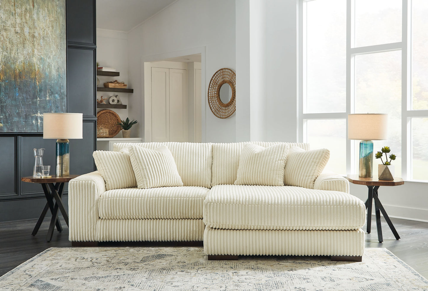 Lindyn 2-Piece RAF Sectional