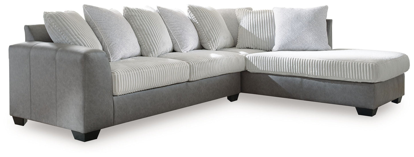 Clairette Court Sectional