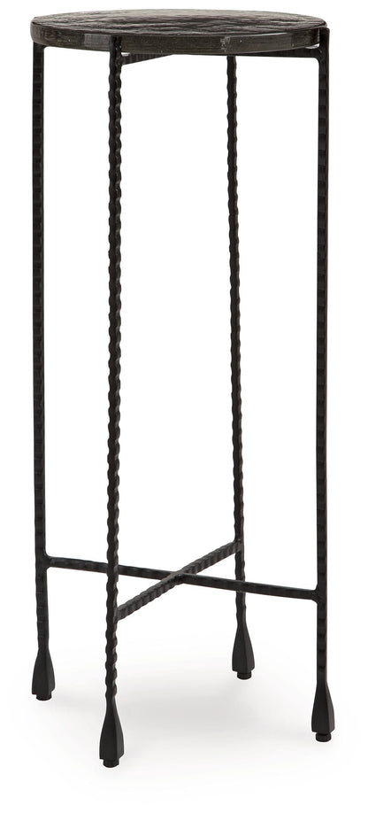 Newgoren - Accent Table - Clear / Black